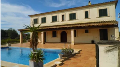 House in a Large with License in Camp Den Torrella, Santanyi photo 3
