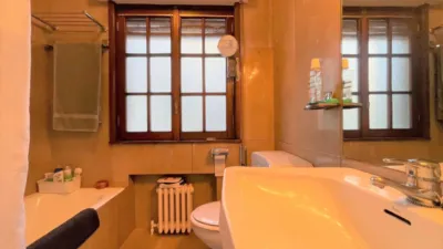 Duplex in Artaza Area photo 25
