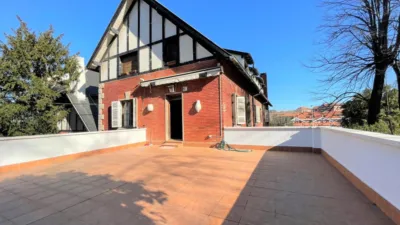Duplex in Artaza Area photo 2
