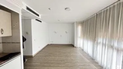 Apartment in Ballesol Area, Facing Cárcavas Park photo 4