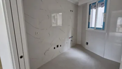 Apartamento en Frente Plaza de Concepción Arenal photo 9