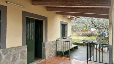 House in the Robledo area, Montánchez photo 3