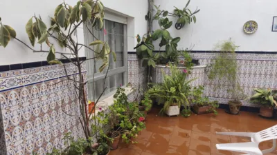 Semi-detached house located next to El Pino Street, just 5 minutes from the city centre. photo 4