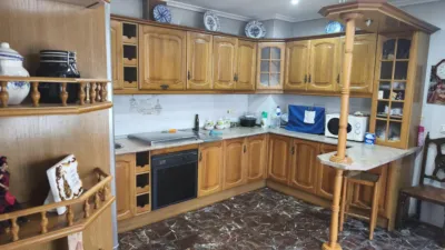 Semi-detached house located next to El Pino Street, just 5 minutes from the city centre. photo 7