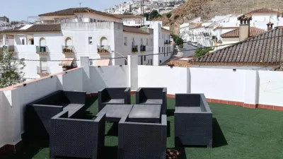Apartment in a building located just meters from the Lake of Arcos. photo 20