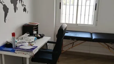 Apartment in a building located just meters from the Lake of Arcos. photo 4