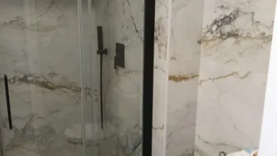 Apartment in a building located just meters from the Lake of Arcos. photo 7