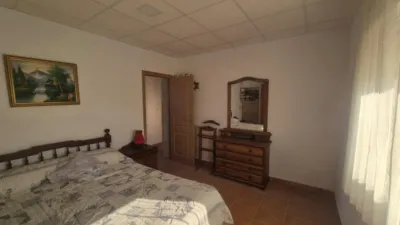 Semi-detached house in a row of houses in Pda. de La Zafra, 4 km from Monovar photo 18