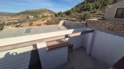 Semi-detached house in a row of houses in Pda. de La Zafra, 4 km from Monovar photo 23