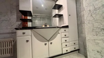 Piso en alquiler en Junto Al Colegio del Pilar. - Imagen 35