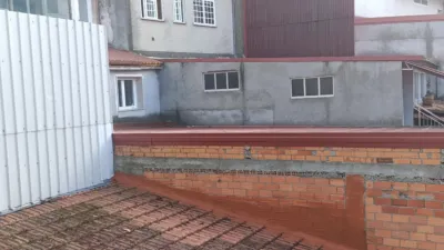 Semi-detached house very close to Abanca Office photo 13