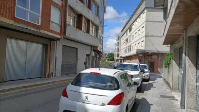 Semi-detached house very close to Abanca Office photo 3