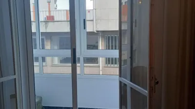 Semi-detached house very close to Abanca Office photo 8