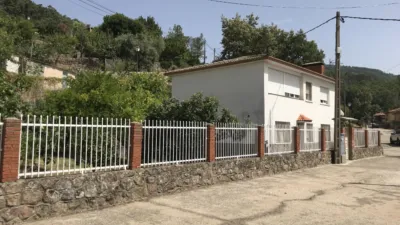 Casa en venta en Casa en Pleno Parque Natural del Valle del Tietar, Poyales del Hoyo de 175.000 €