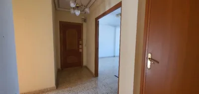 Apartment in Melchor de Macanaz Area, Facing Tamborileros Garden photo 10