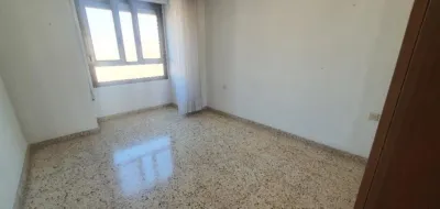 Apartment in Melchor de Macanaz Area, Facing Tamborileros Garden photo 12