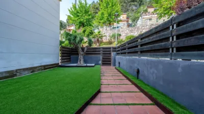 House in Can Rovira - Next to the Centre photo 11