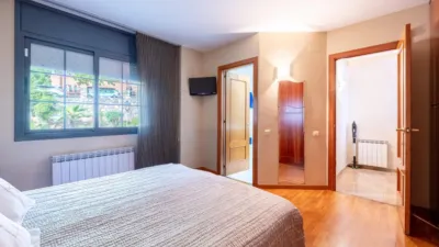 House in Can Rovira - Next to the Centre photo 17