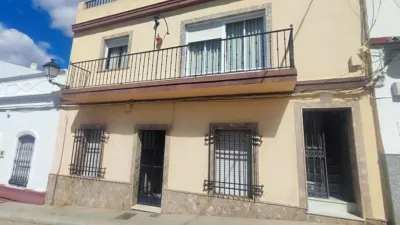 Terraced house in Barrio de La Villa, next to the Guadiana, 5 minutes from the centre photo 4