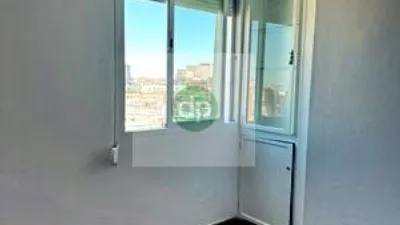 Piso en alquiler en en Plena Av Sta Marina, Junto A La Pza Alféreces., Santa Marina-La Paz (Badajoz Capital) de 600 €<span>/mes</span>