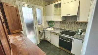 Apartamento en alquiler en Frente A El Corte Inglés y en Pleno Centro, Santa Marina-La Paz (Badajoz Capital) de 650 €<span>/mes</span>