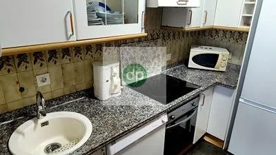 Apartamento en alquiler en Frente A El Corte Inglés y en Pleno Centro, Santa Marina-La Paz (Badajoz Capital) de 650 €<span>/mes</span>