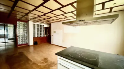 Apartment at 14 Tutulu Street. photo 3