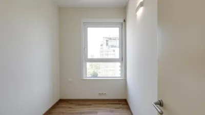 Apartment on Passeig Taulat – Second Line of the Sea photo 7