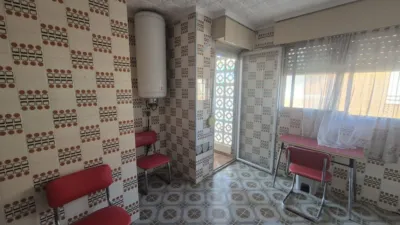 Apartment in a Corner Unit on Gran Playa, One Street from the Sea photo 12