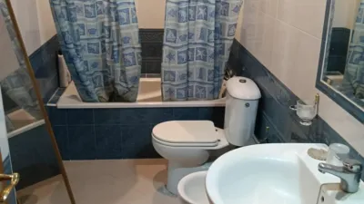 Apartment located near La Plaza Bailen. photo 13