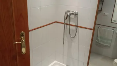 Apartment located near La Plaza Bailen. photo 18