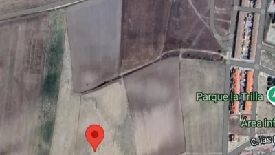 Rustic farm in Al Lado de La calle Las Damas and Close to the C/. Zamora. Zamora photo 4