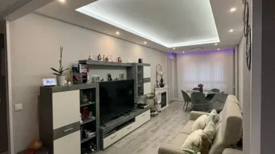 Apartment in Lakua-Arriaga, Up-to-date and Modern with Lift photo 3