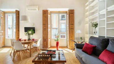 Piso en alquiler en Sol - Imagen 3