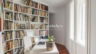 Apartment on Calle de Villanueva photo 8