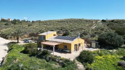 Chalet on Ctra A Turre Road, No. 4 photo 3