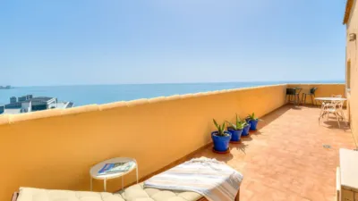 Top-floor apartment in Carvajal photo 15