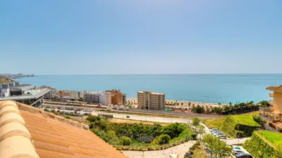 Top-floor apartment in Carvajal photo 25