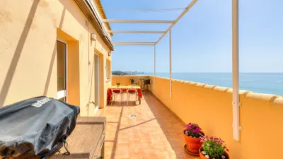 Top-floor apartment in Carvajal photo 9
