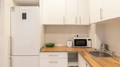 Piso en alquiler en Delicias - Imagen 3