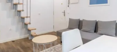 Piso en alquiler en Arapiles - Imagen 2