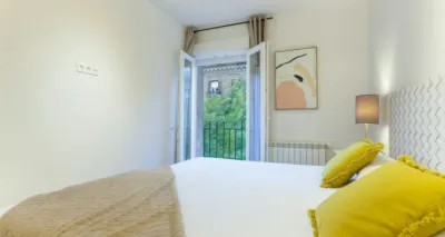 Piso en alquiler en Pacífico - Imagen 3
