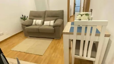 Piso en alquiler en Palacio - Imagen 3