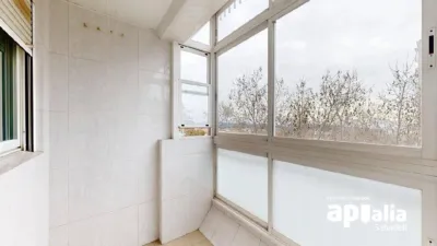 Apartment in Centre photo 9