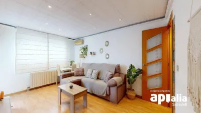 Apartment in Centre photo 3