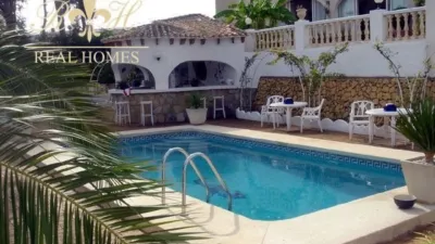 Chalet in Urbanizations photo 3