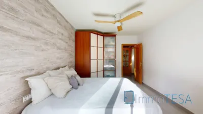 Apartment in Centre photo 11