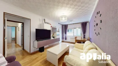 Apartment in Centre photo 14
