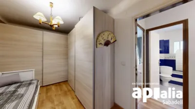 Apartment in Centre photo 9