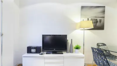Piso en alquiler en Sol - Imagen 4